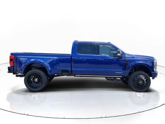 New 2026 Blue Metallic Ford Platinum image 4