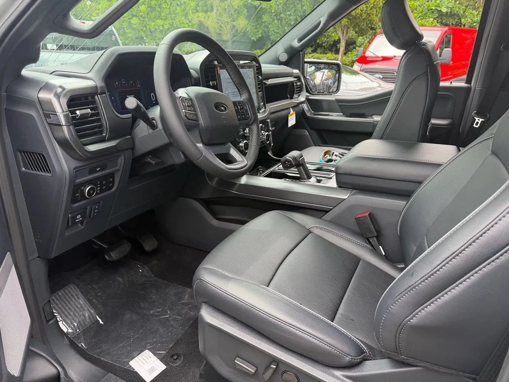 New 2026 Avalanche Ford Lariat® image 10