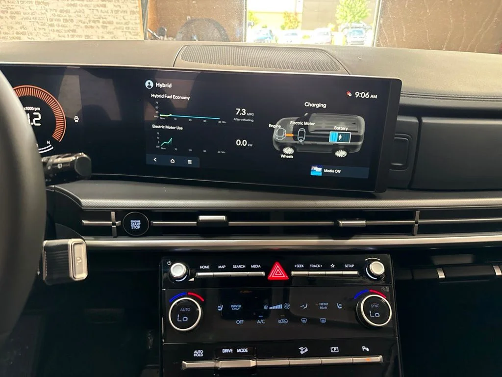 New 2026 Phantom Black Hyundai SEL image 18