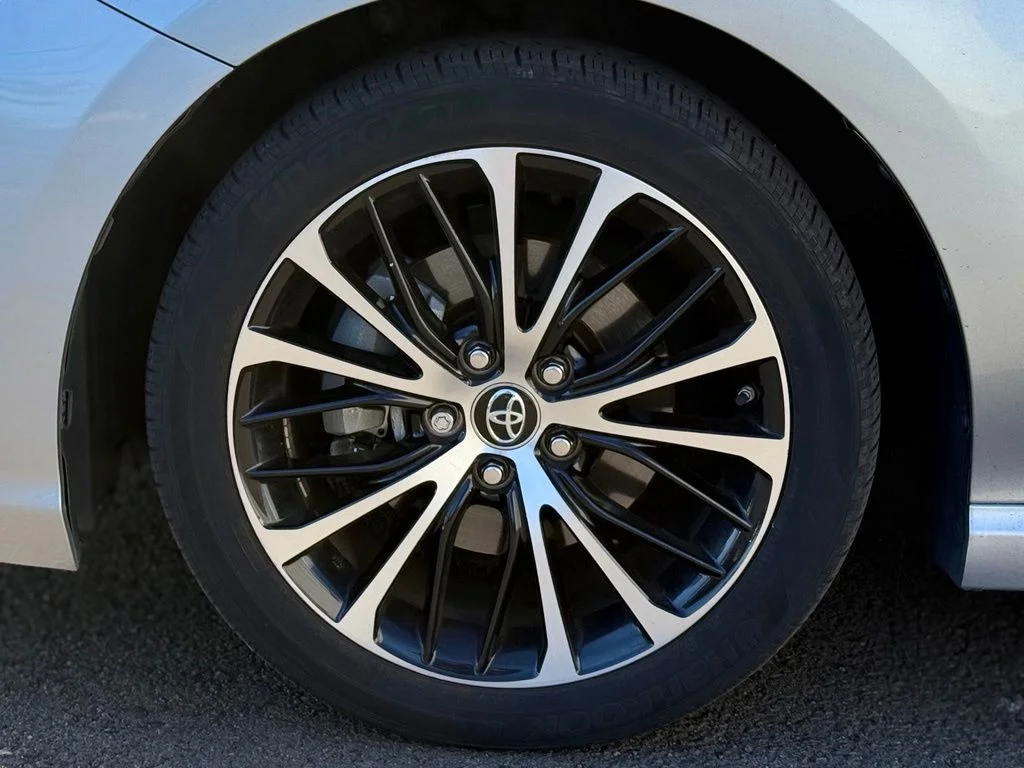 Used 2019 Celestial Silver Metallic Toyota SE image 9