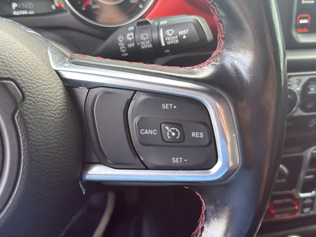 Used 2021 Red Jeep Unlimited Rubicon image 15