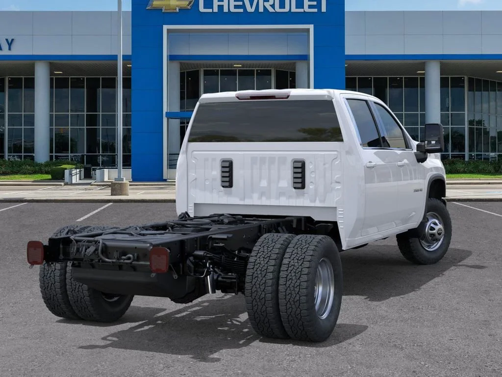 New 2025 Summit White Chevrolet Work Truck image 4