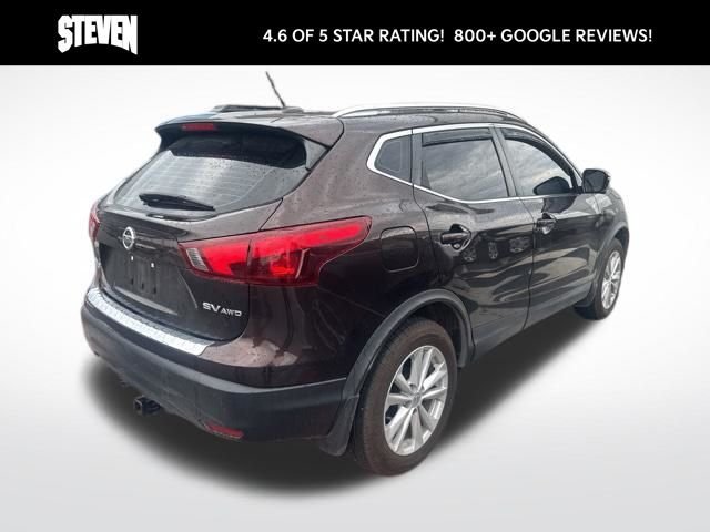 Used 2017 Brown Nissan SV image 5