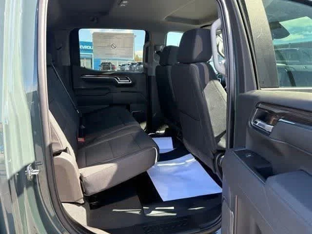 2026 Chevrolet Silverado 1500 LT - Photo 15