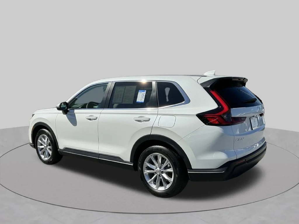 Used 2024  Honda EX-L image 8