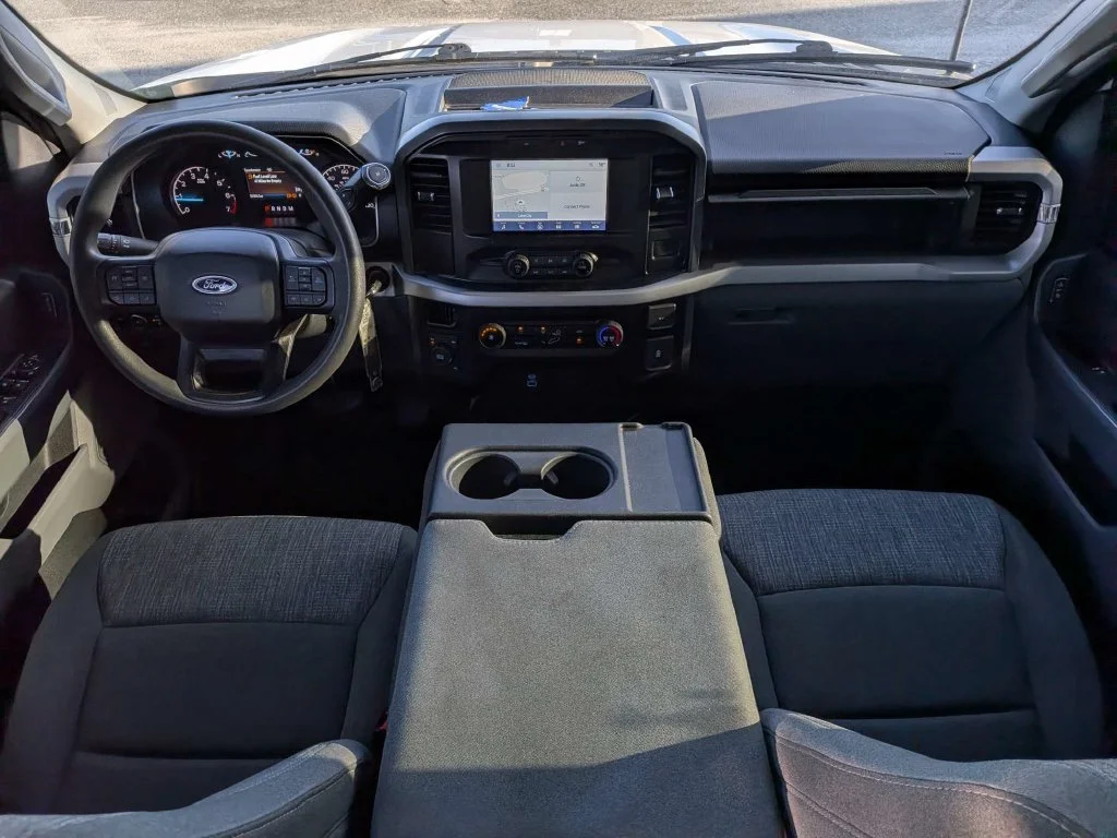 Certified Used 2023 Oxford White Ford XLT image 11