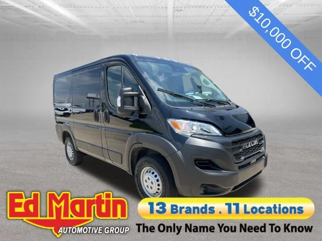 Used 2025 Black Ram Low Roof image 1