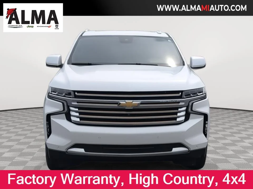 Used 2023 Iridescent Pearl Tricoat Chevrolet High Country image 2