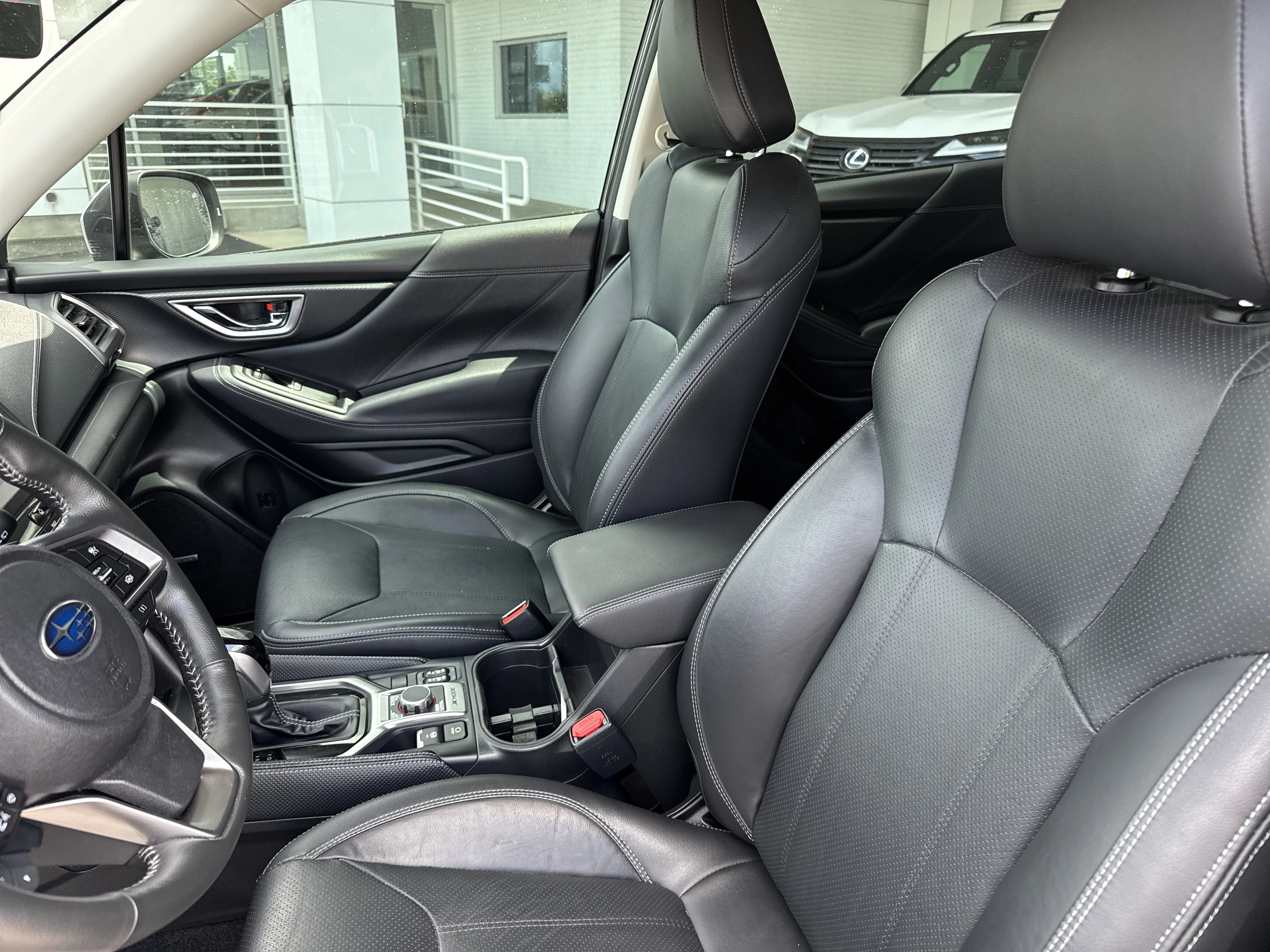 Used 2023 Crystal Black Silica Subaru Touring AWD image 5