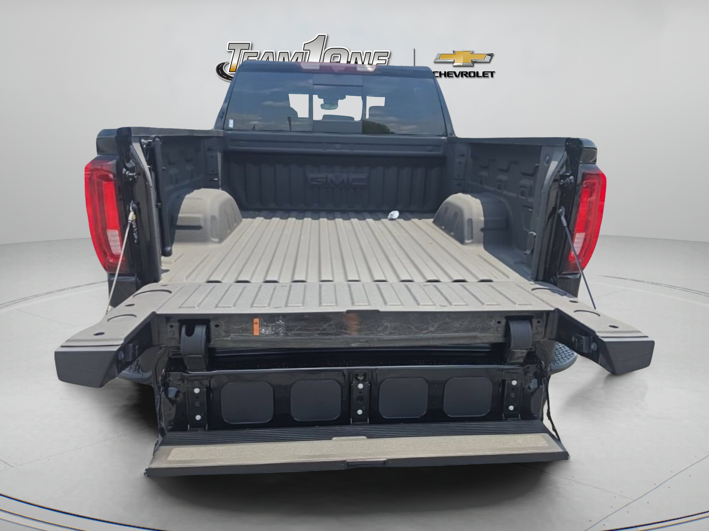 2025 GMC Sierra 1500 Denali - Photo 10