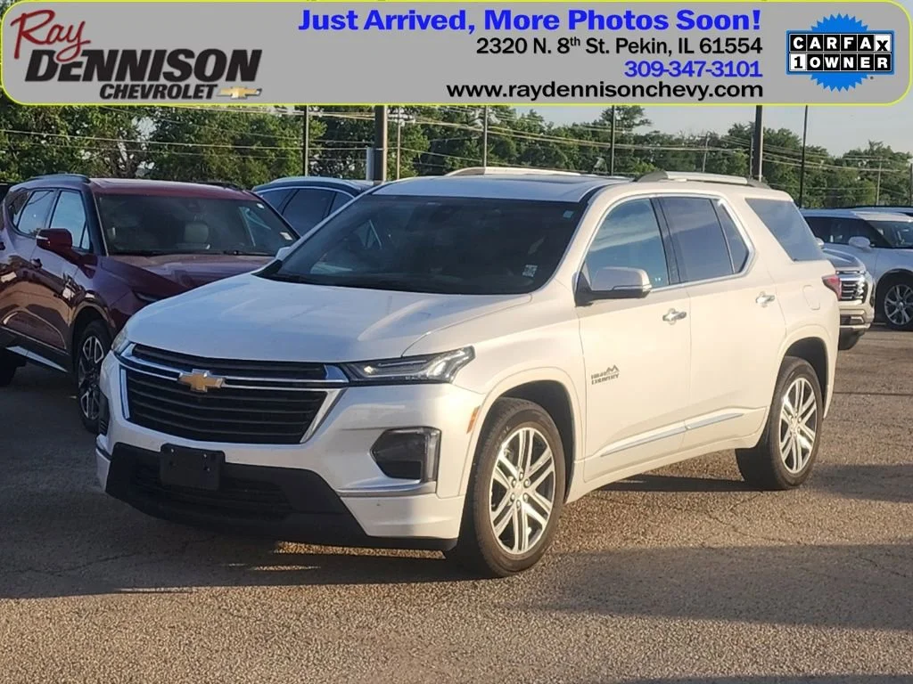 2023 Chevrolet Traverse AWD High Country's photo
