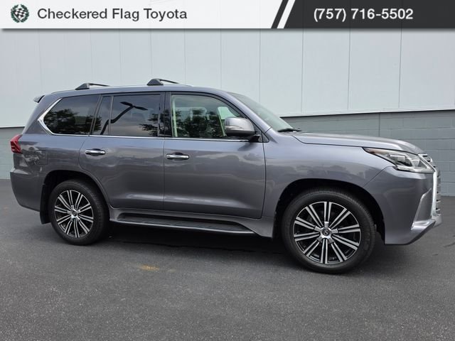 Used 2018 Nebula Gray Pearl Lexus 570 image 10