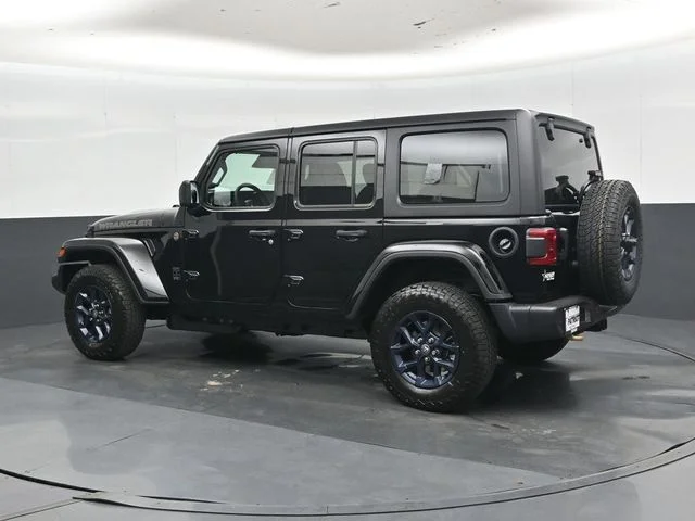 New 2026 Black Clear-Coat Exterior Paint Jeep 85th Anniversary Edition image 8