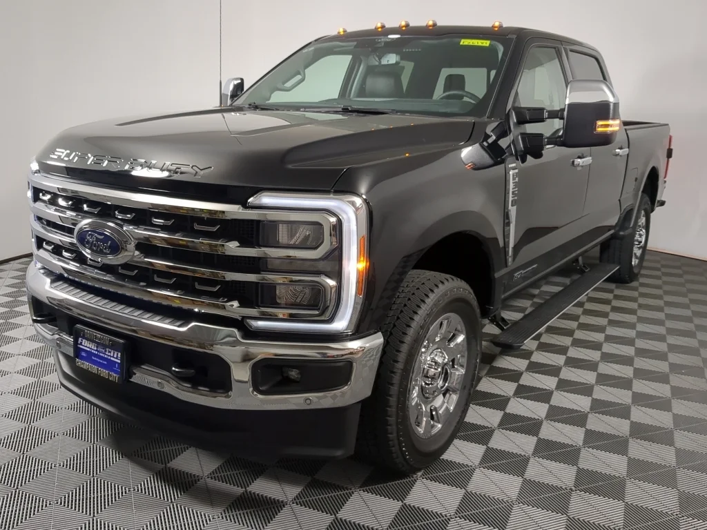 New 2026 Agate Black Metallic Ford F-350® Lariat® image 4
