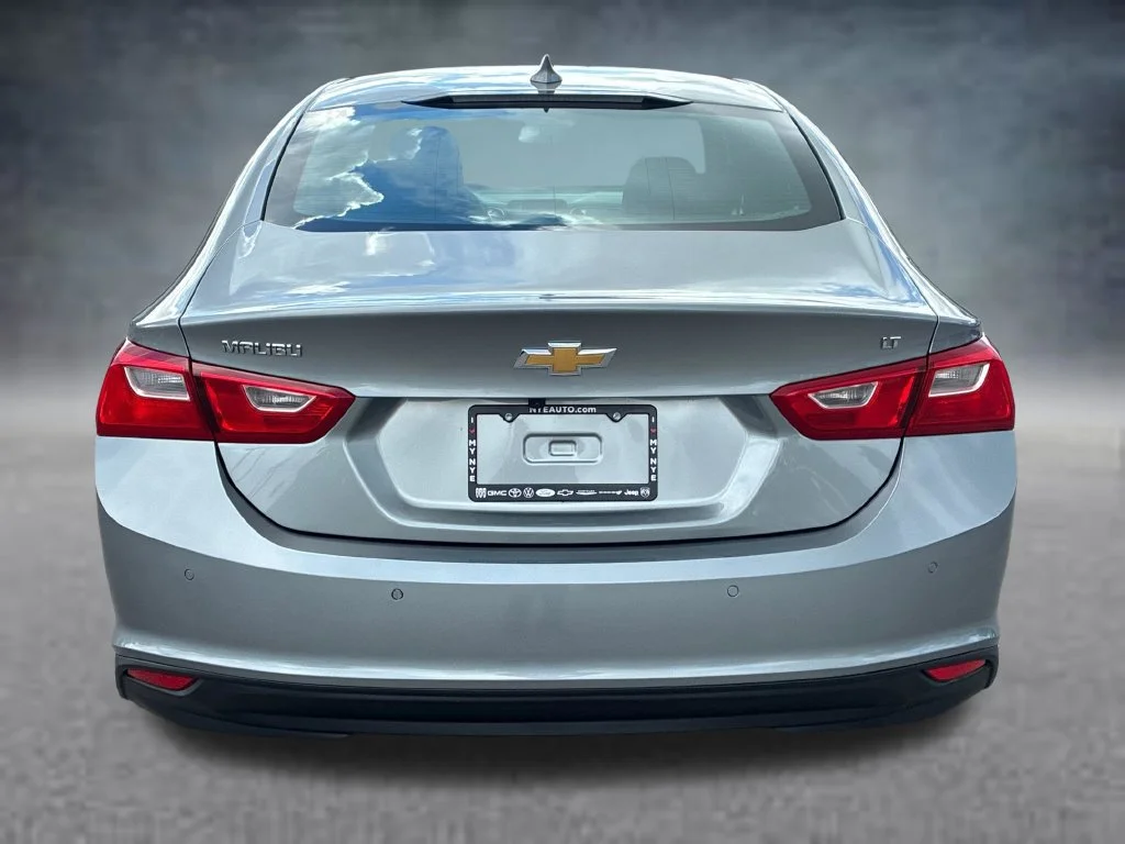 Used 2025 Sterling Gray Metallic Chevrolet 1LT image 4
