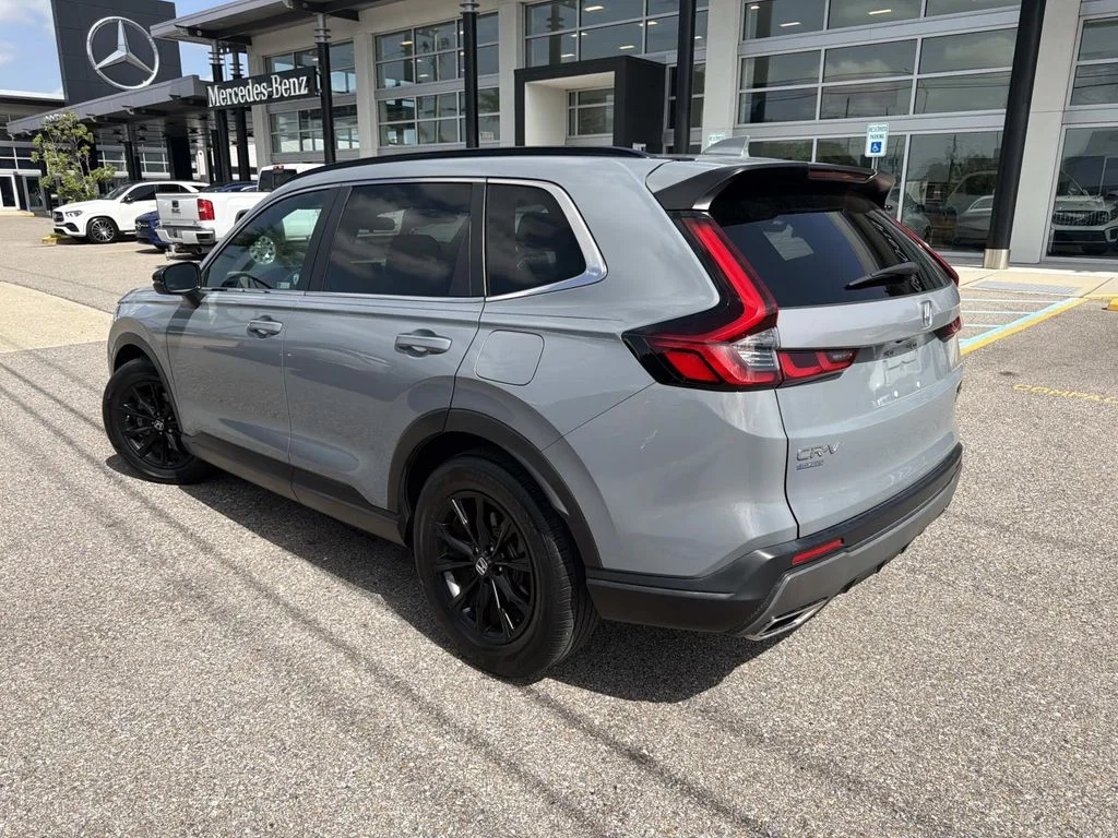 Used 2023 Gray Honda Sport image 5