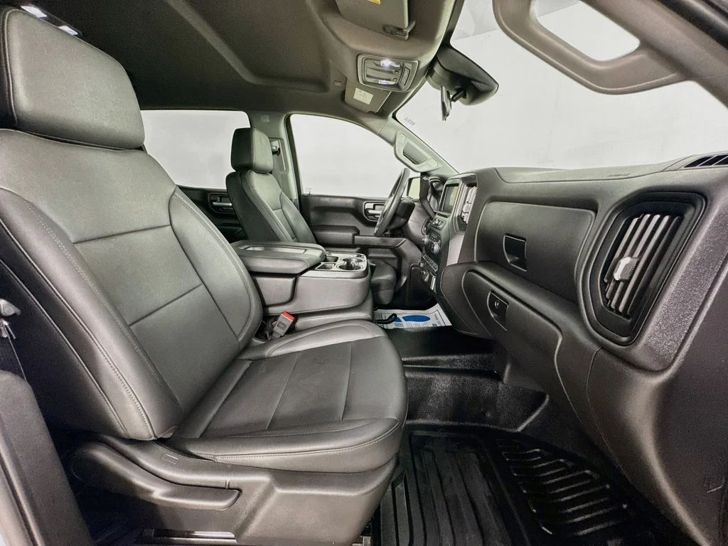 Used 2024 White Chevrolet WT image 34