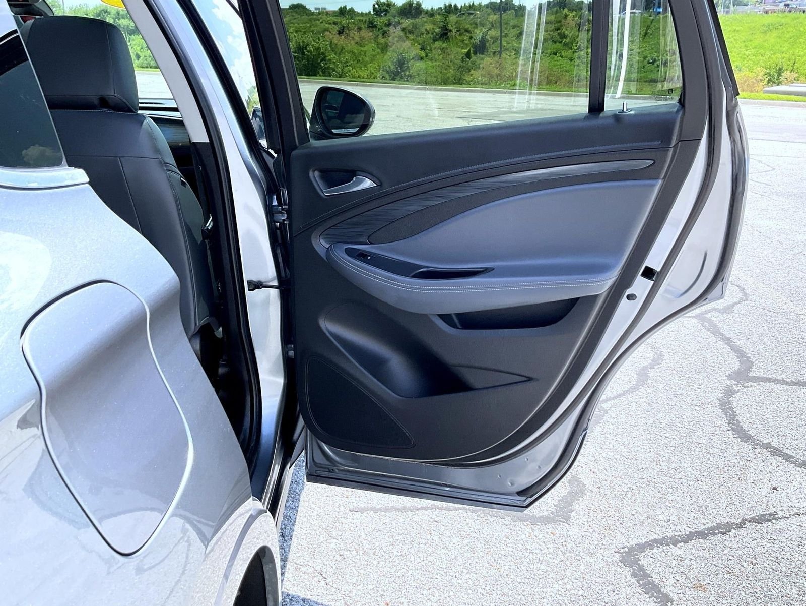 Used 2020 Gray Buick Premium I image 17