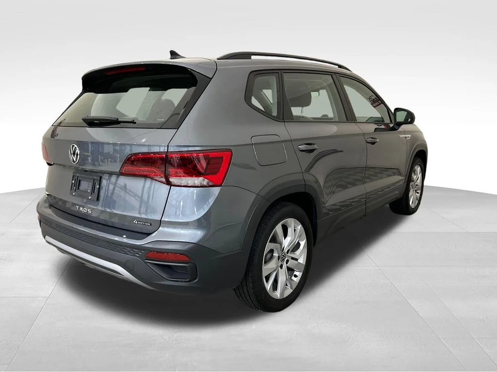 Used 2023 Gray Volkswagen 1.5T S image 7