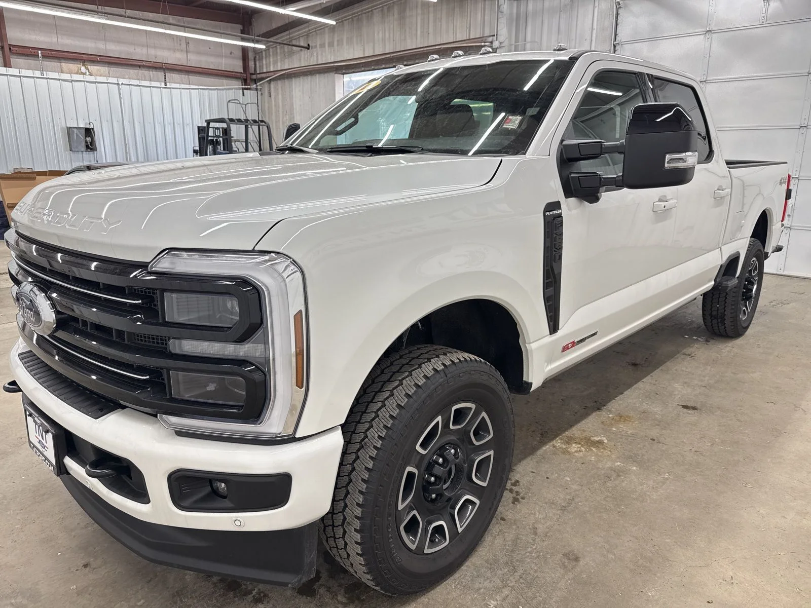 New 2026 Star White Metallic Tri-Coat Ford F-250® Platinum® image 4