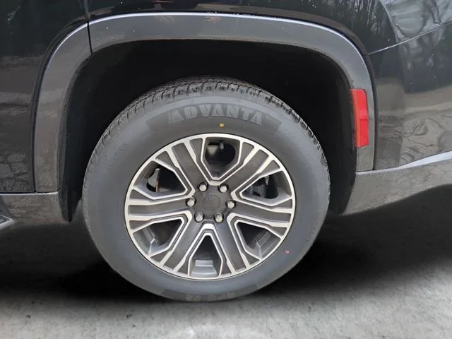 Used 2022 Black Jeep Series III image 22