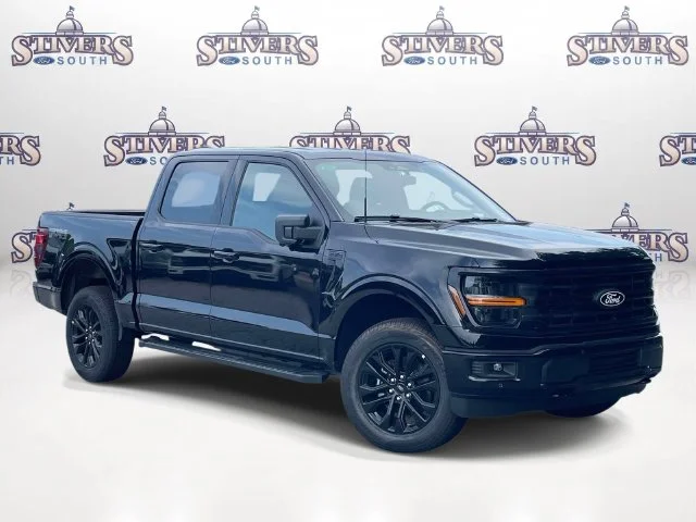 New 2026 Black Ford XLT image 1
