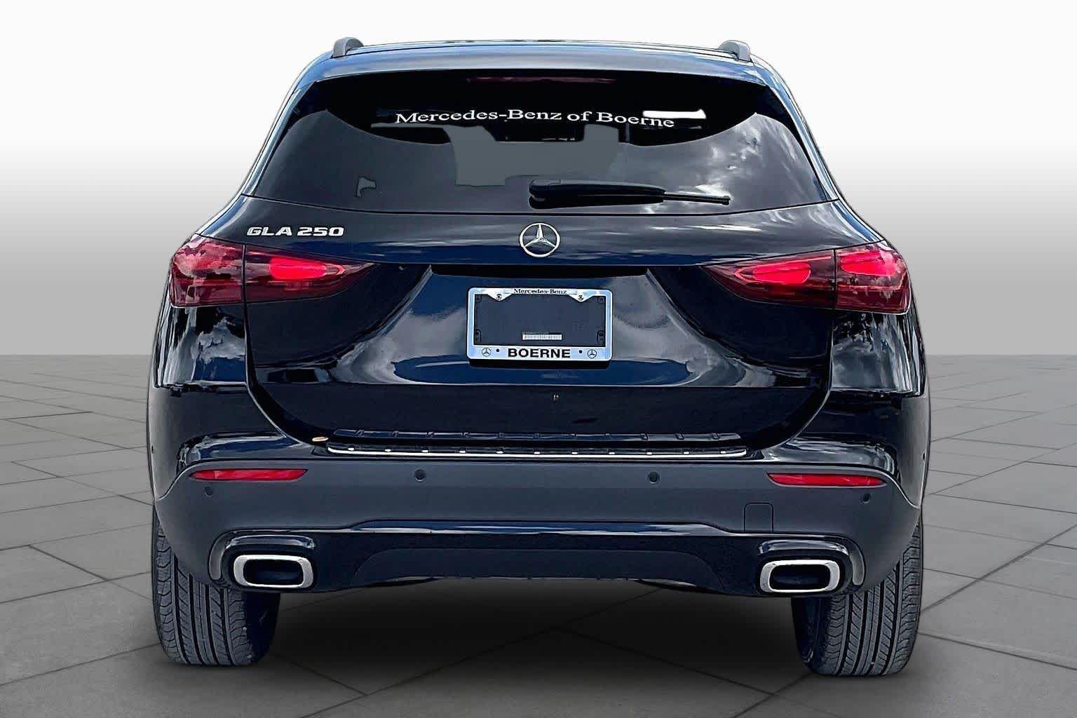 Certified Used 2026 Night Black Mercedes-Benz GLA 250 image 5