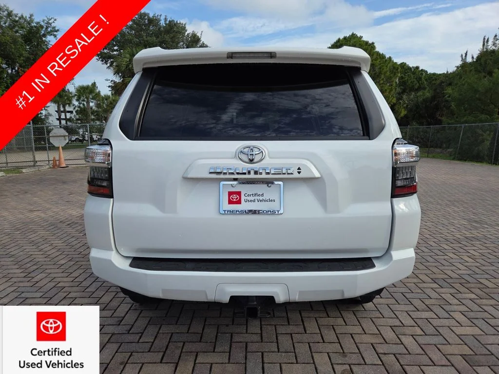 Used 2023 White Toyota SR5 image 10