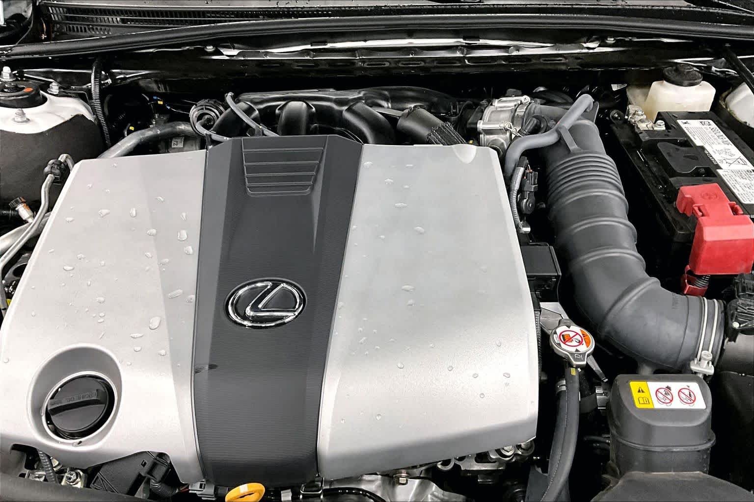 Certified Used 2025 Eminent White Pearl Lexus  image 31
