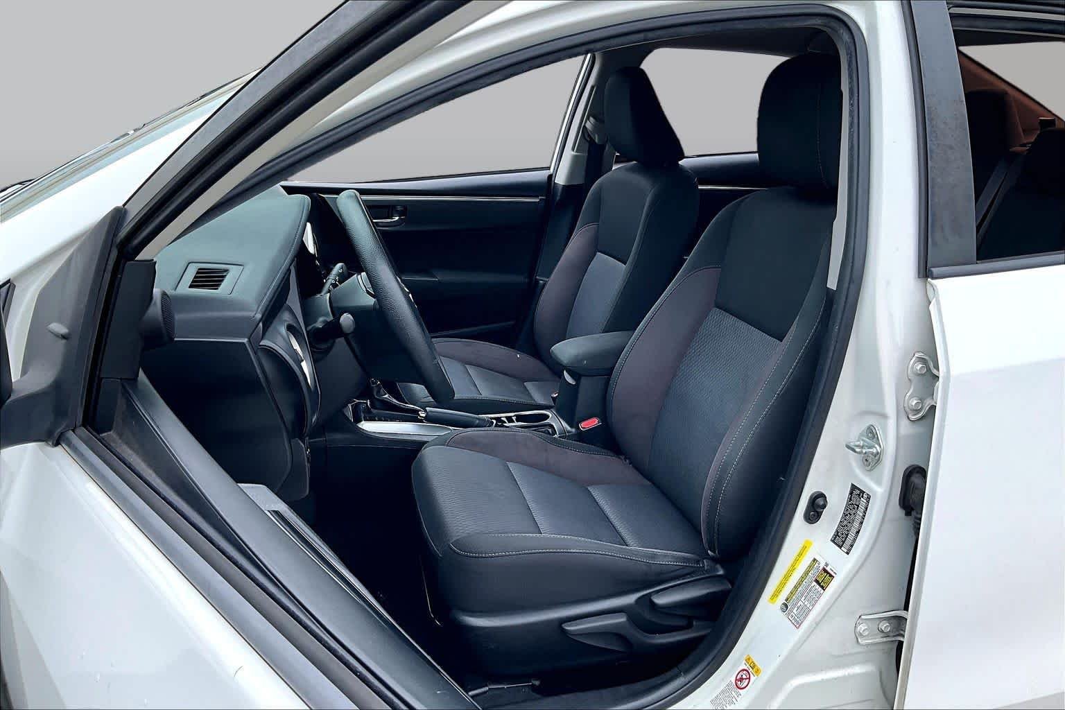 Used 2018 Super White Toyota LE image 7
