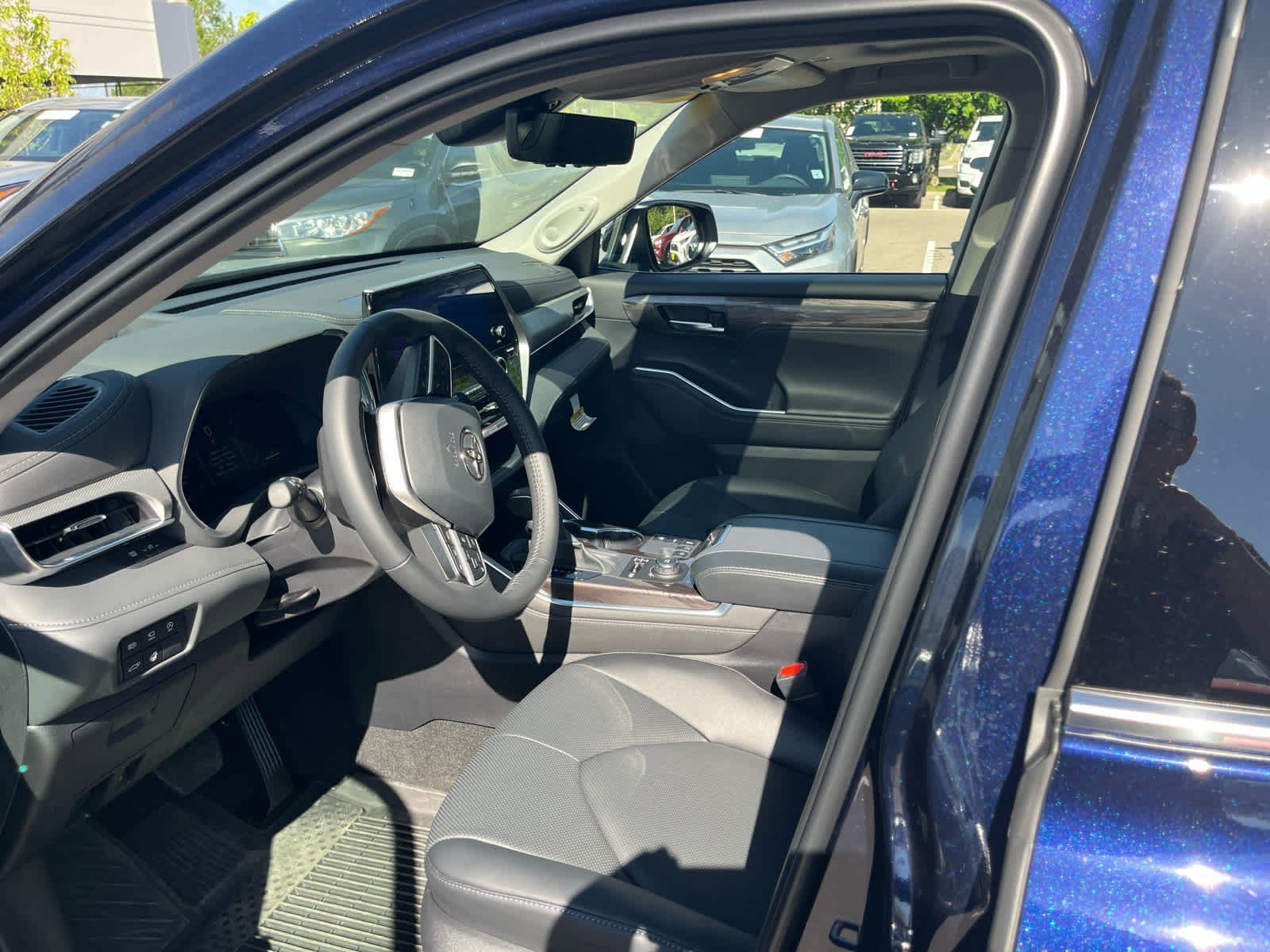 Certified Used 2026 Blueprint Toyota Platinum image 32