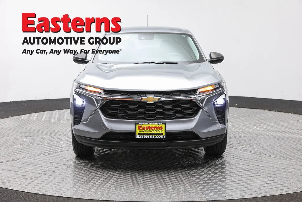 Used 2024 Gray Chevrolet LS image 2