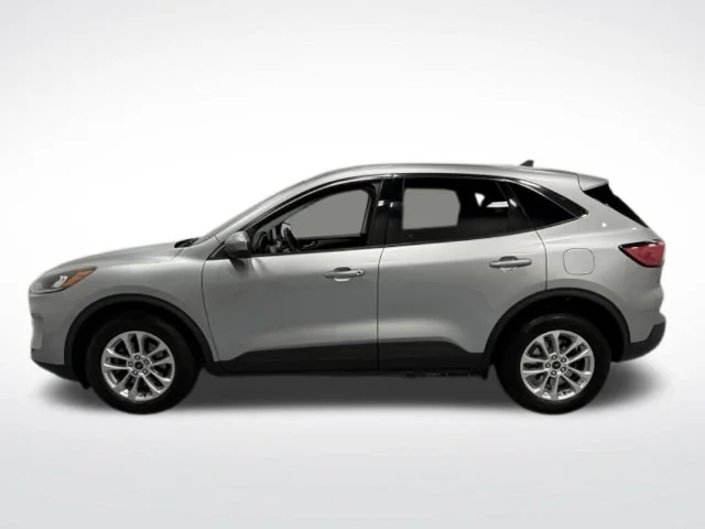Used 2021 Silver Ford SE image 6