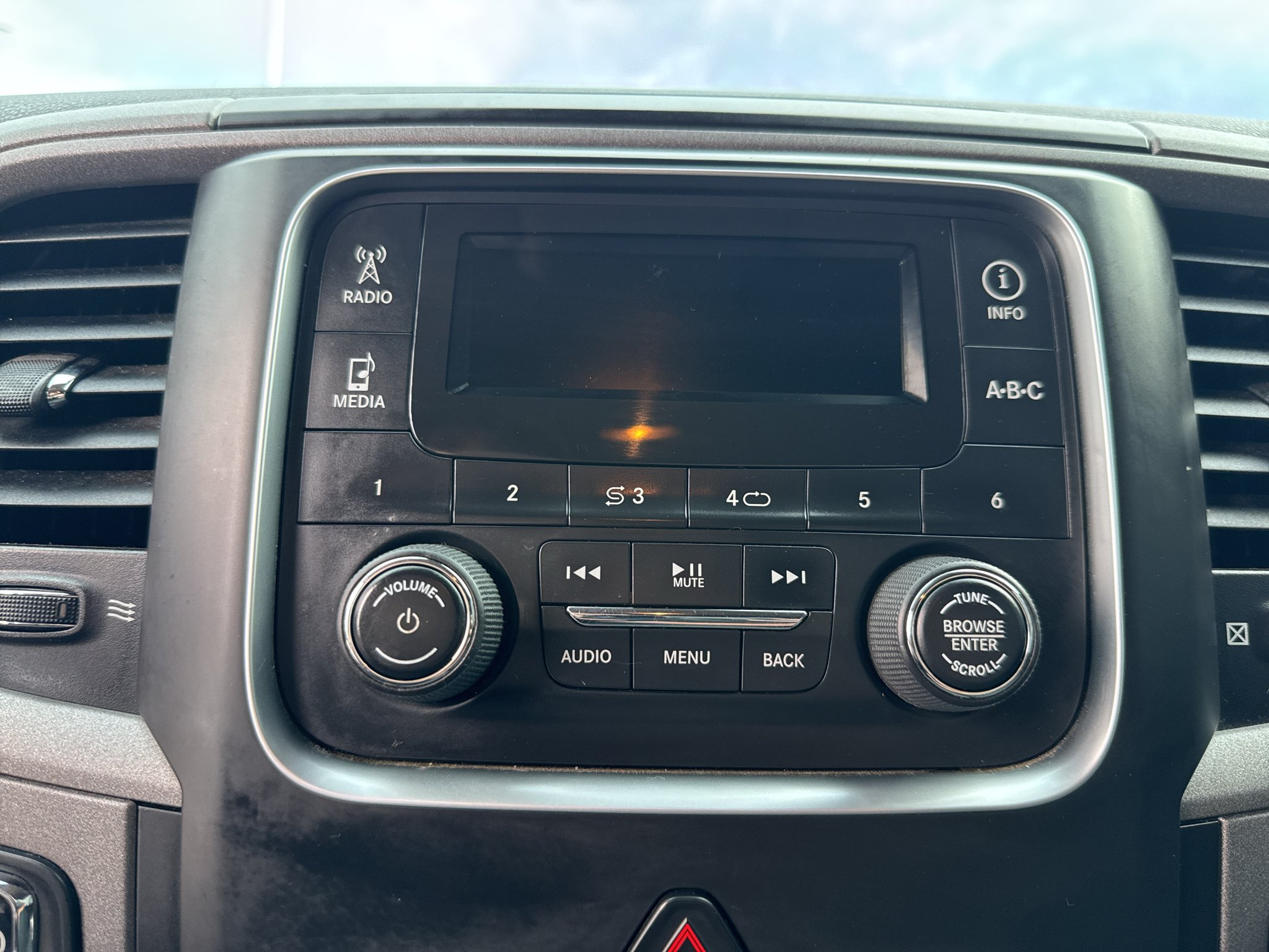 Used 2015 Blue Ram Express image 14
