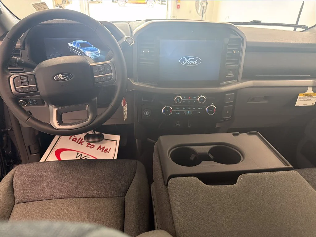 New 2026 Carbonized Gray Metallic Ford XLT image 14