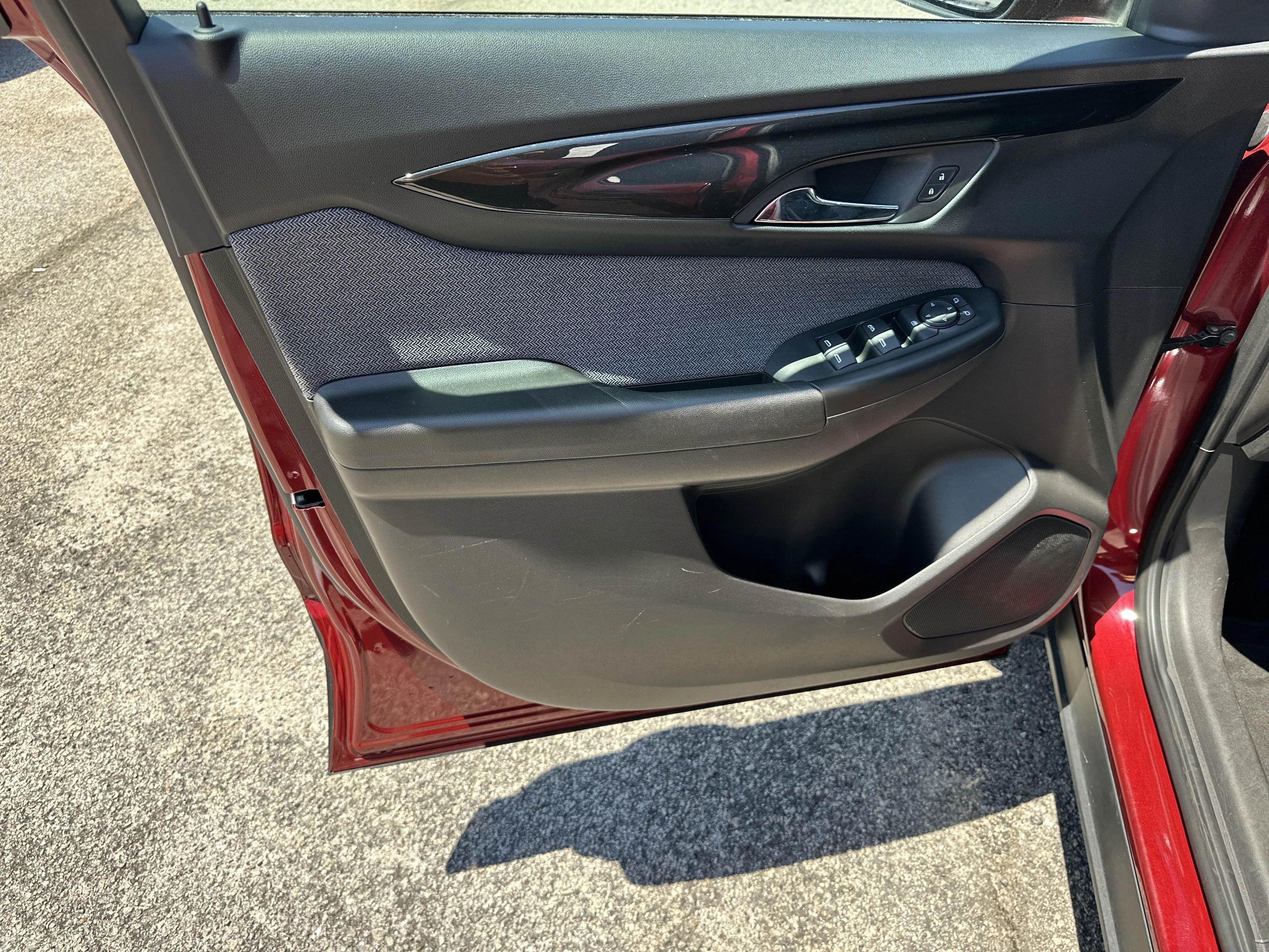 Used 2025 Crimson Metallic Chevrolet LT image 10