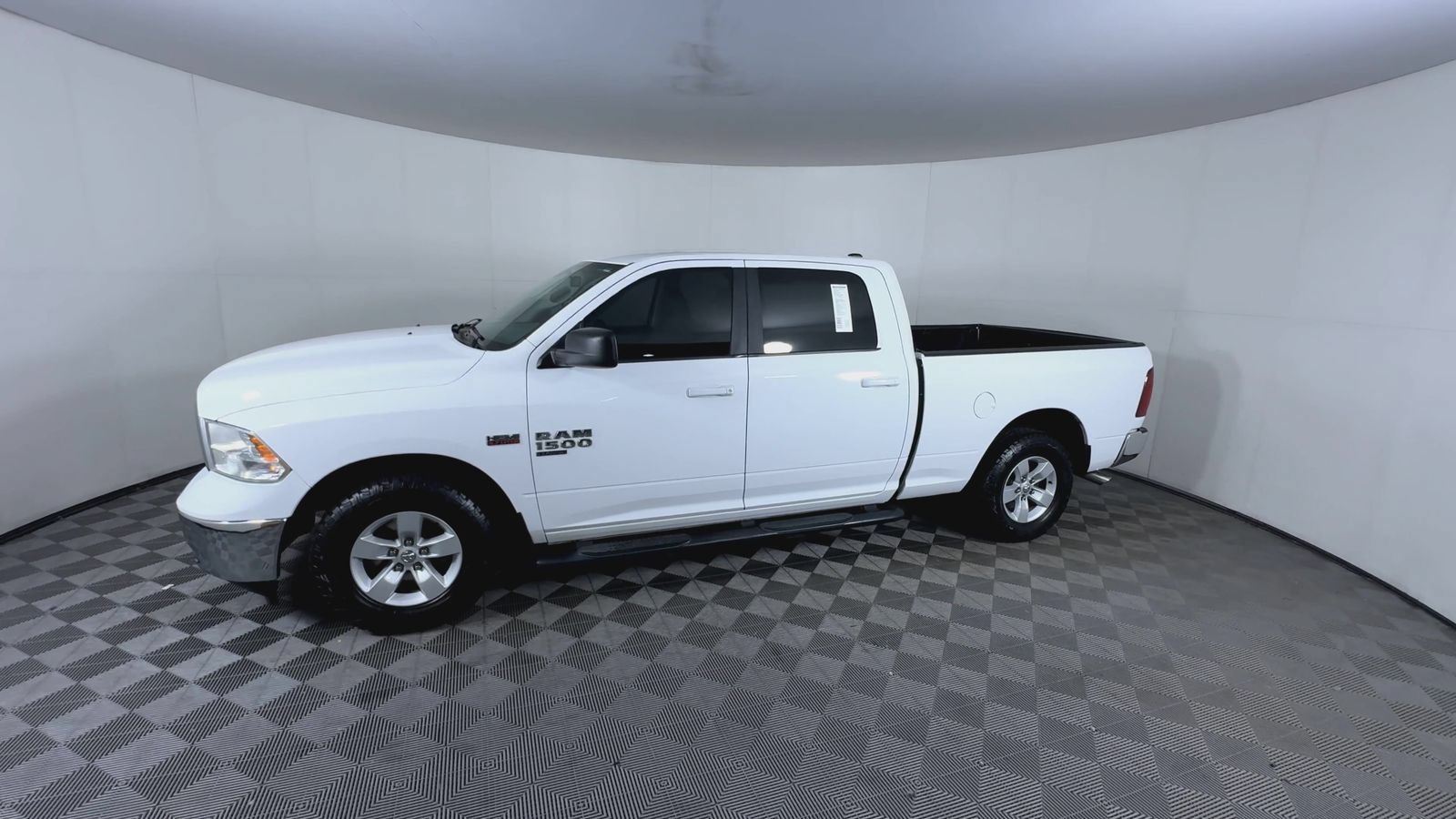 Used 2019 Bright White Clearcoat Ram SLT image 4