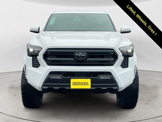 2026 Toyota Tacoma SR5 - Photo 8