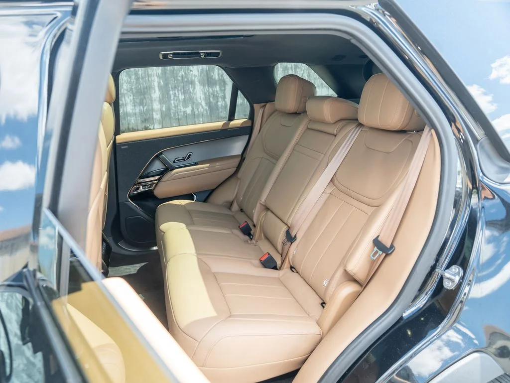 Certified Used 2024 Black Land Rover SE image 33
