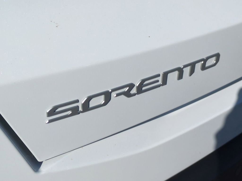 2026 Kia Sorento S - Photo 30