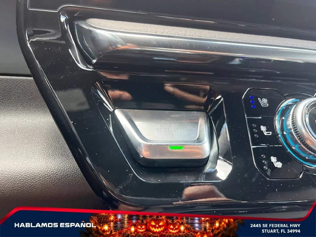 New 2026 Glacier White Tricoat GMC Denali image 28