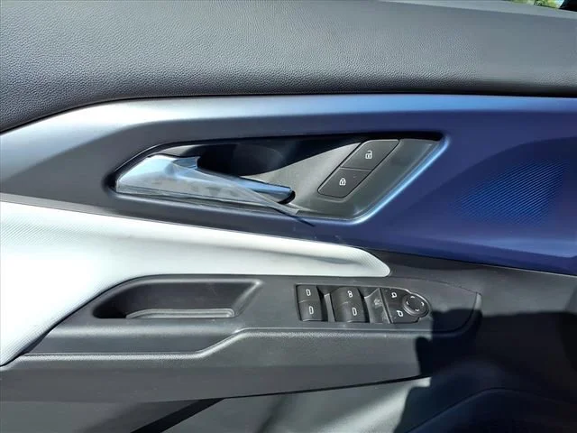 New 2026 Sterling Gray Metallic Chevrolet LT image 15