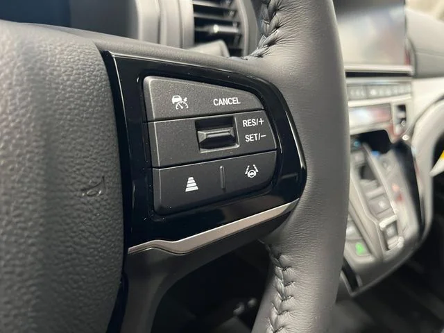 New 2026 Platinum White Pearl Honda Touring image 17