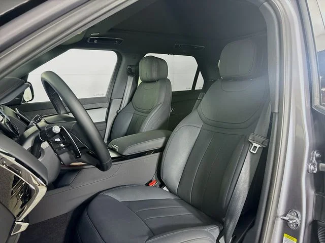 Certified Used 2025 Eiger Gray Land Rover SE image 21
