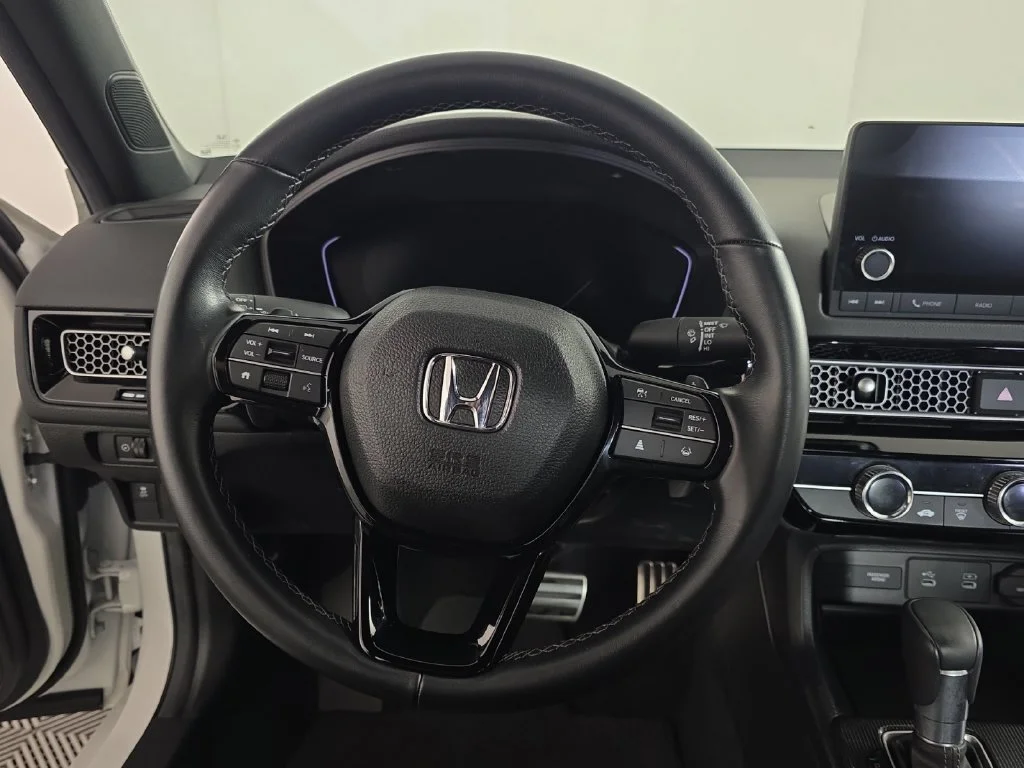 2025 Honda Civic Sport - Photo 42