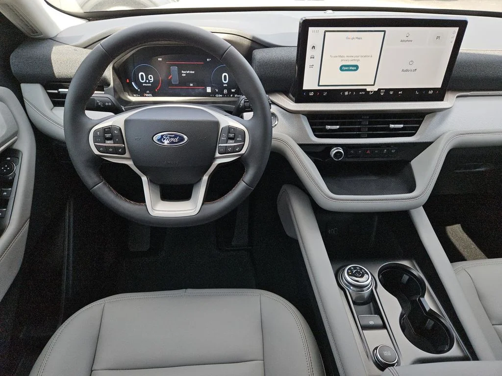 2026 Ford Explorer Active - Photo 4