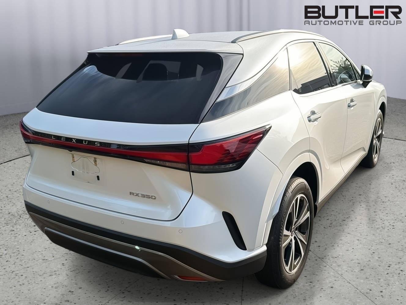 Used 2024 Eminent White Pearl Lexus RX 350 image 8