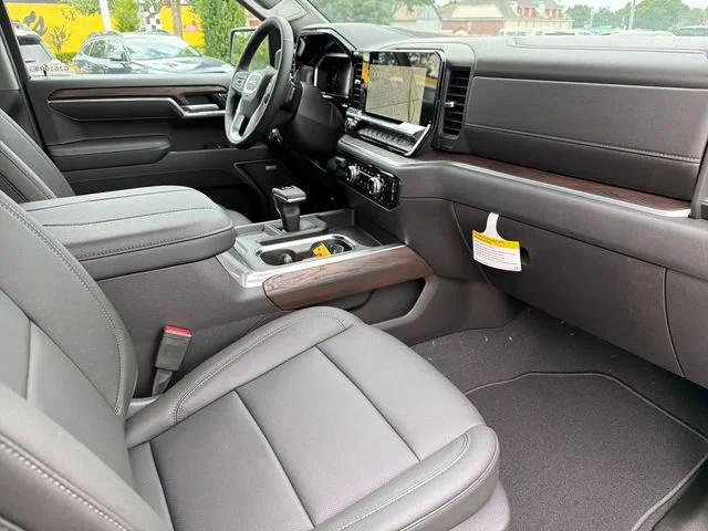 New 2026 Onyx Black GMC SLT image 23