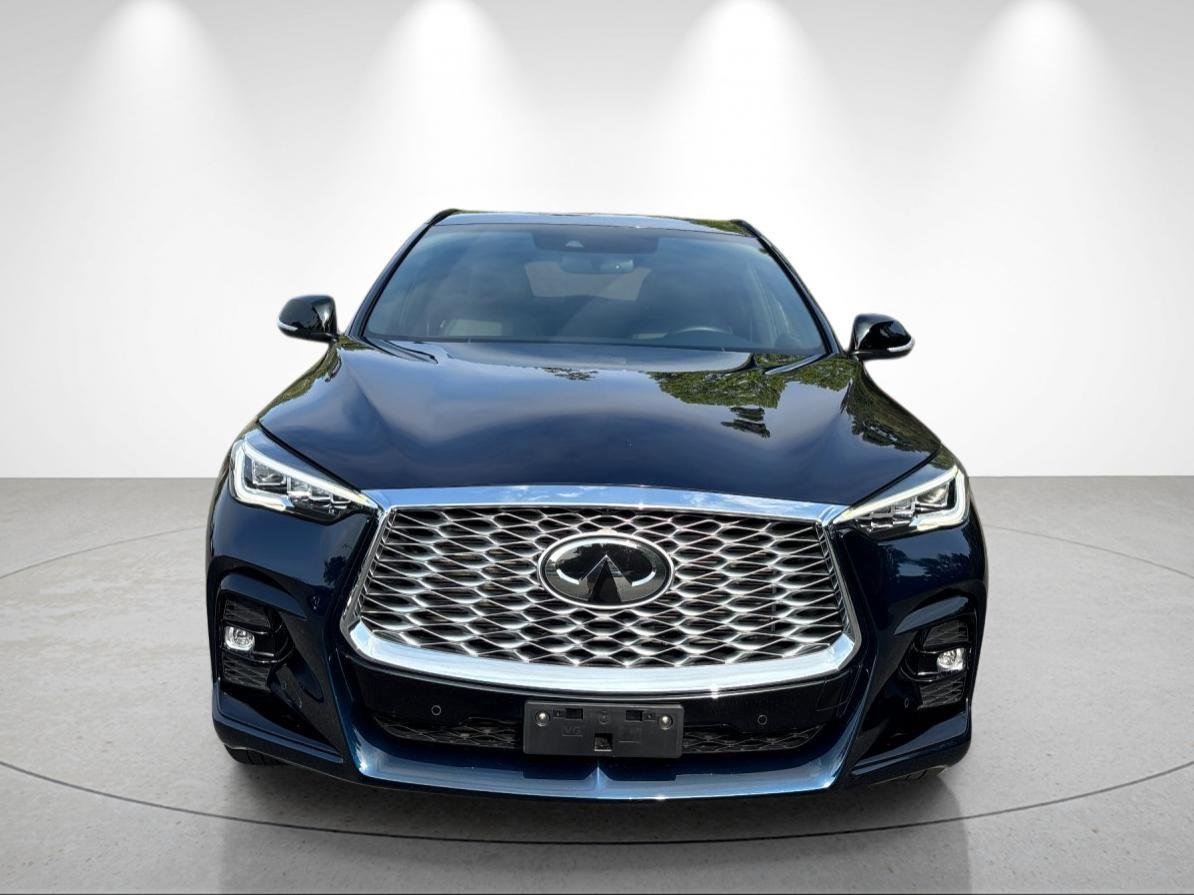 Used 2023 Hermosa Blue INFINITI ESSENTIAL image 8