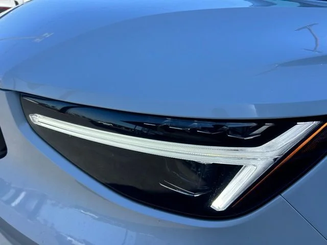 New 2026 Crystal White Volvo Plus image 9